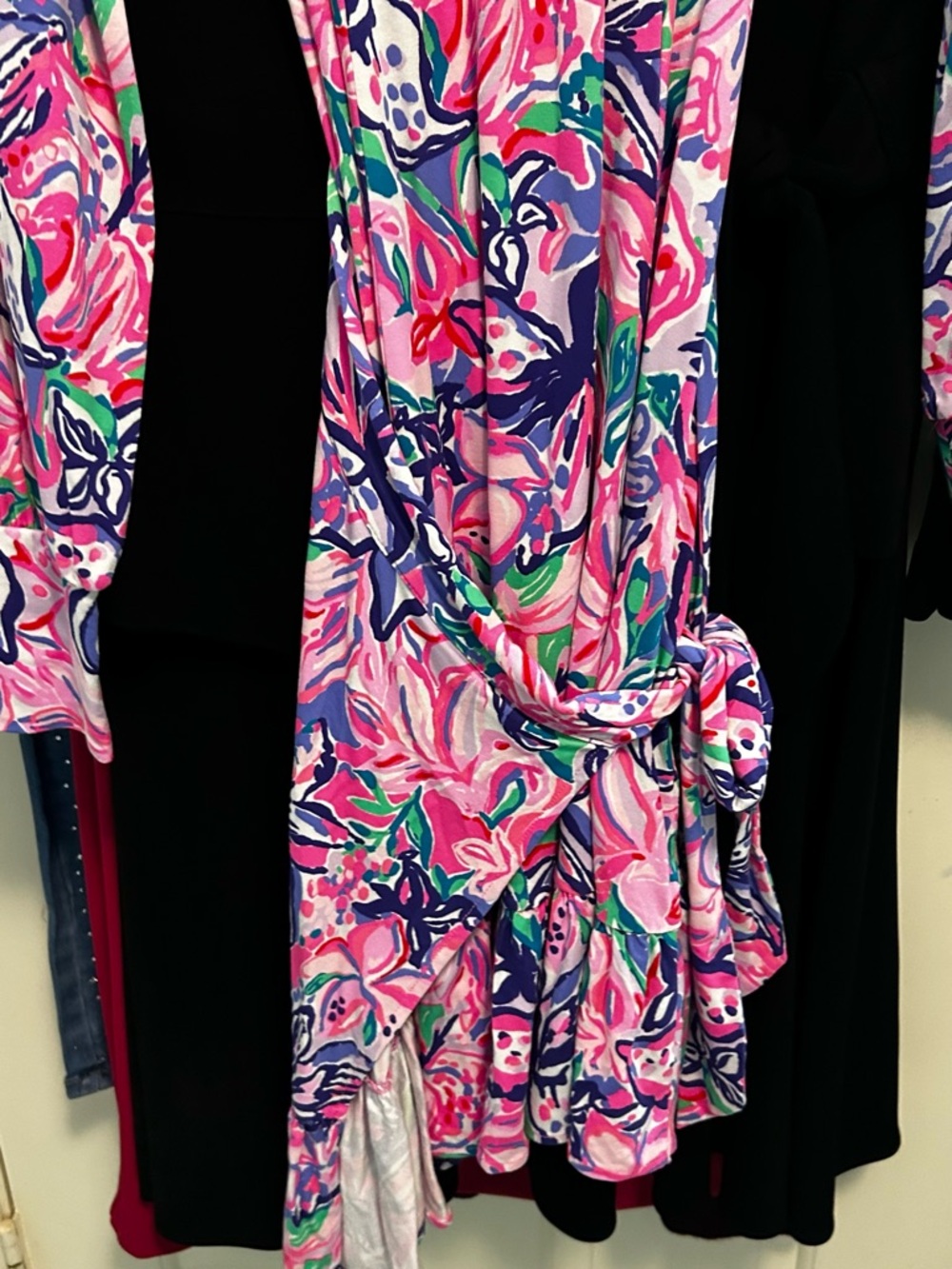 NWT Lilly Pulitzer NWT Pink Multi Floral V-Neck Dress L/S Size Medium Send Offer - Picture 3 of 6